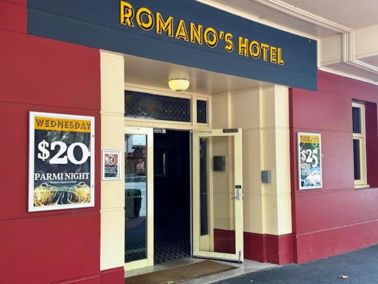 Romano'S Hotel & Suites Wagga Wagga Exterior photo